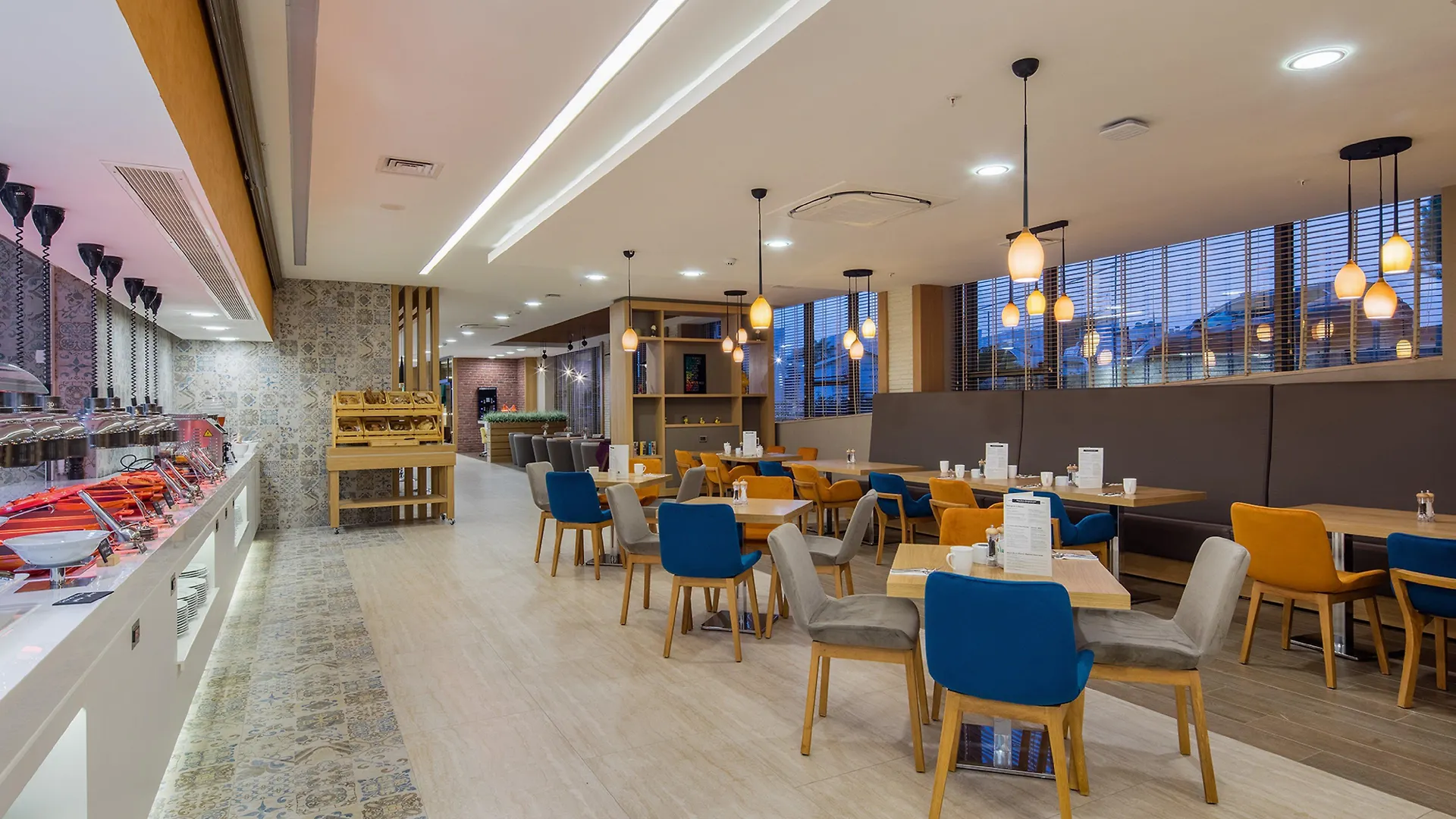 Holiday Inn Antalya - Lara By Ihg